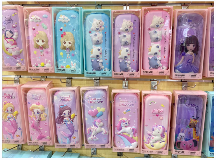 卡通创意文具盒 