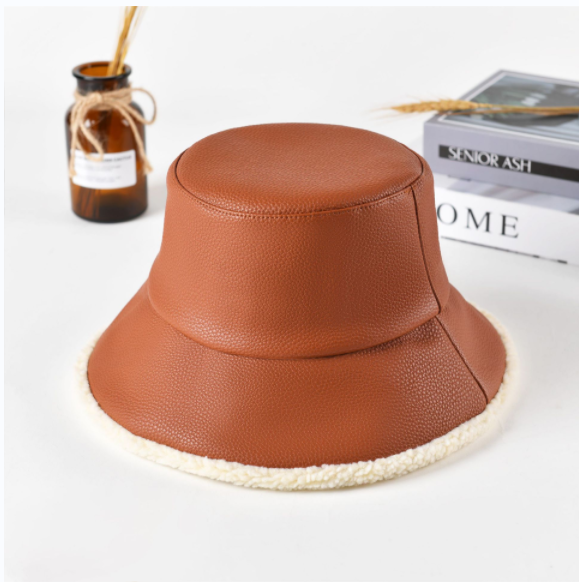 羊羔毛皮质渔夫帽 